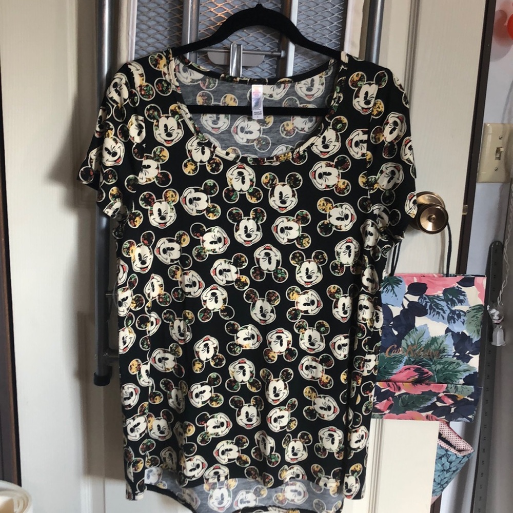 LulaRoe Disney Mickey Print Classic T